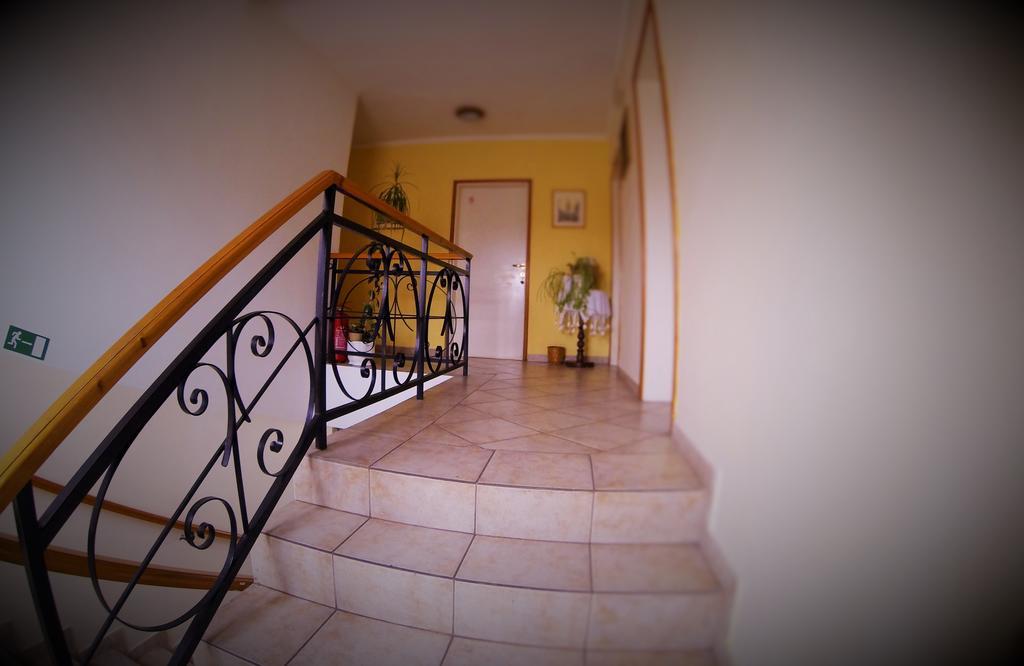 B&B Villa Evandjelina Sremska Kamenica 외부 사진